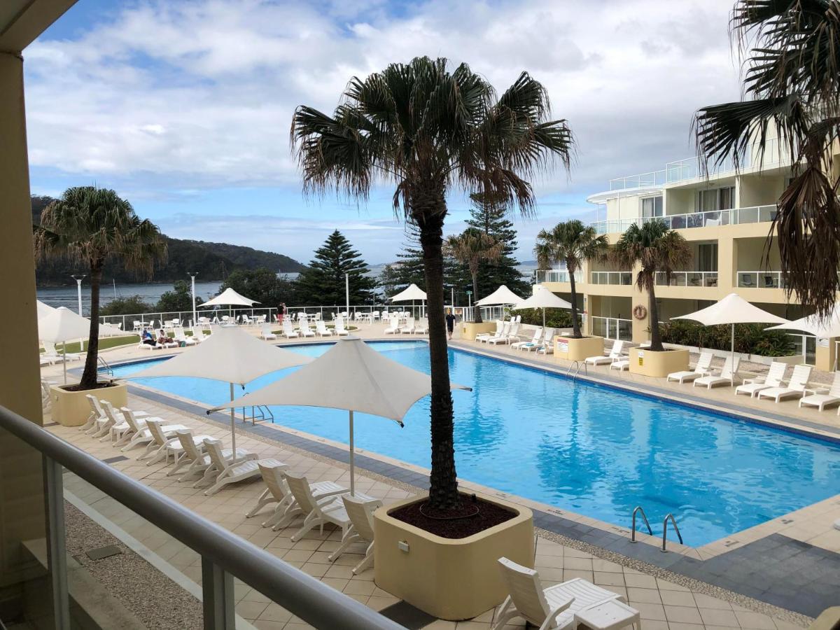 Base Holidays - Ettalong Beach Premium Apartments Esterno foto