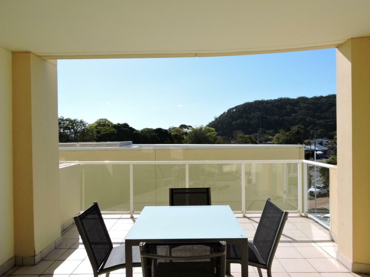Base Holidays - Ettalong Beach Premium Apartments Esterno foto